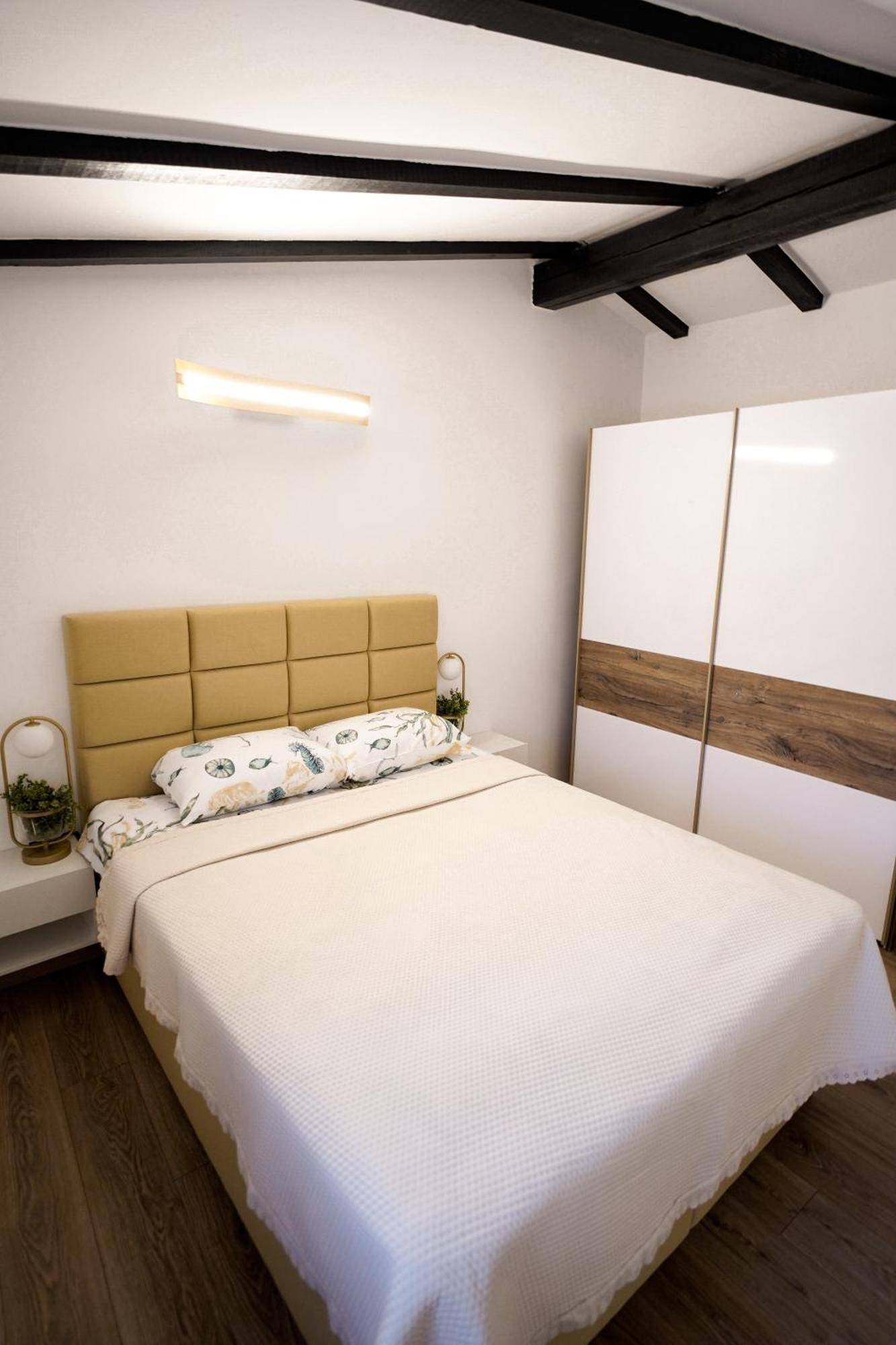 Apartment Rocco Ровинь Экстерьер фото